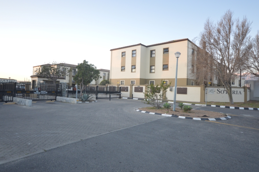2 Bedroom Property for Sale in Guldenland Western Cape